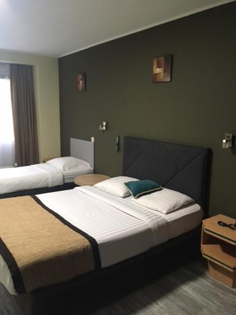 Albert Hotel Saint-Josse-ten-Noode Ngoại thất bức ảnh