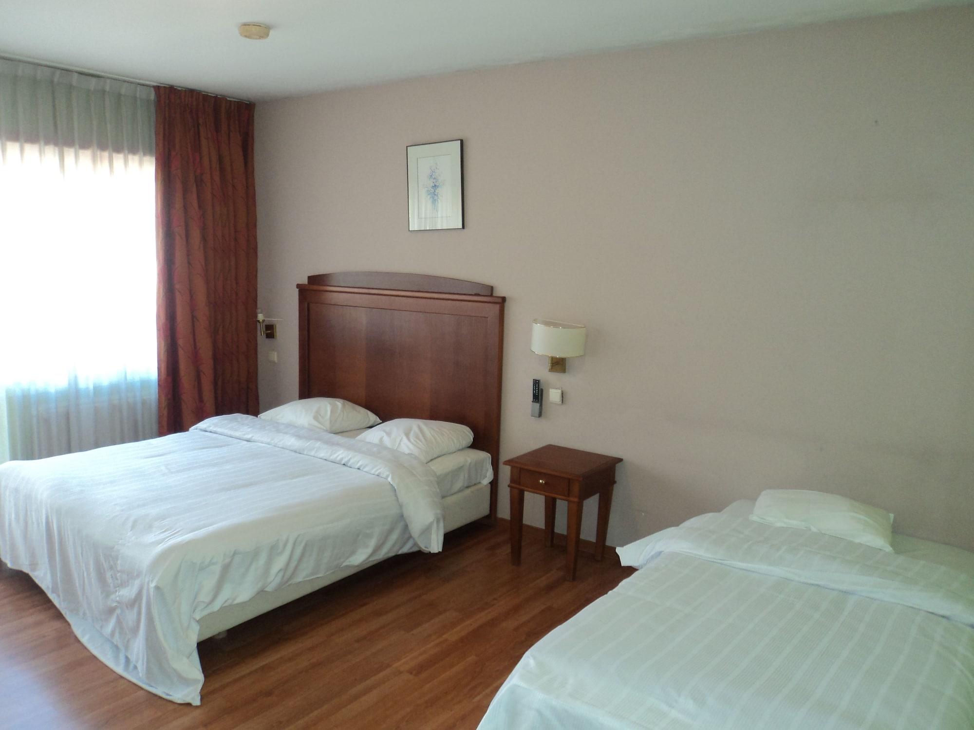Albert Hotel Saint-Josse-ten-Noode Ngoại thất bức ảnh